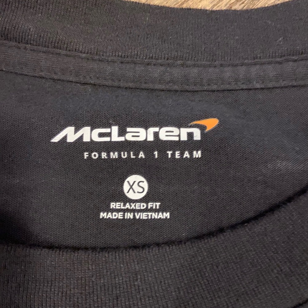 McLaren T-Shirt - Picture 2 of 3